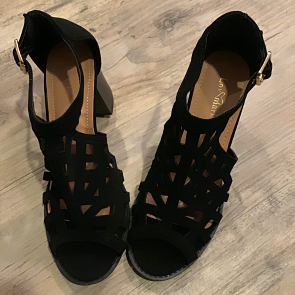 Love Mark Black 7